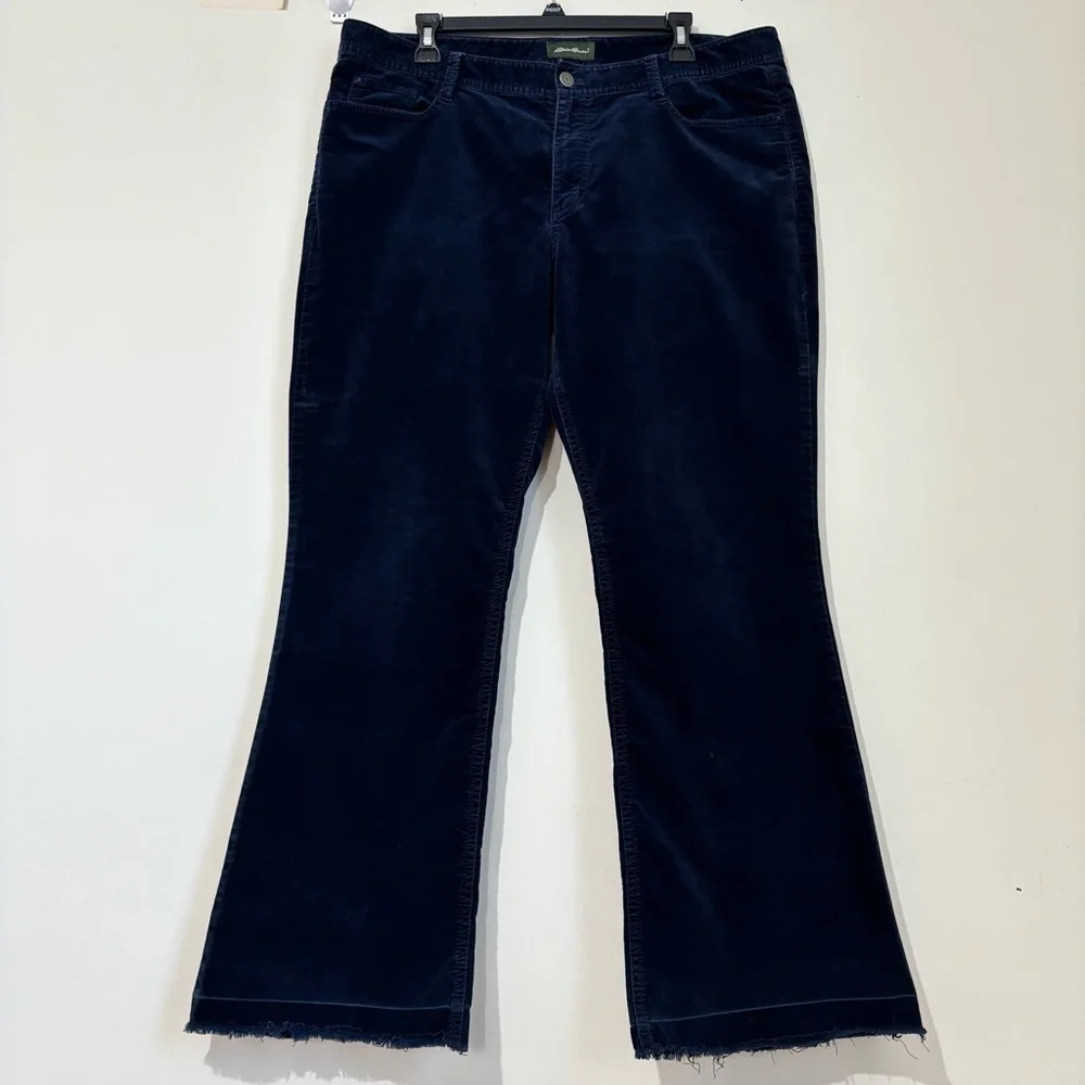 Vintage Eddie Bauer Cowgirl 16 High Rise Navy Raw Hem Flare Leg Corduroy Pants